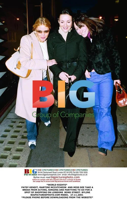 Patsy Kensit, Martine McCutcheon and Miss Dee go shopping