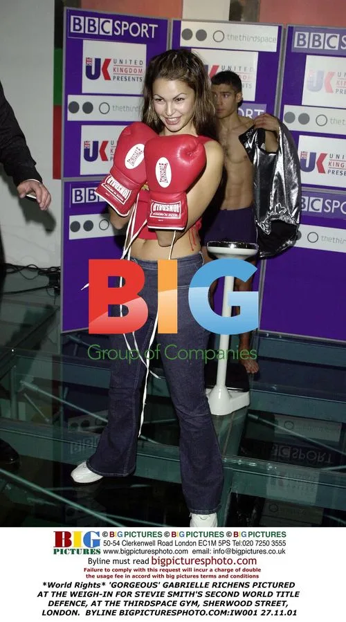 Gabrielle Richens at Stevie Smith Weigh-In