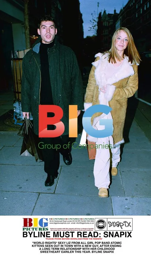 Liz from Atomic Kittens Out Shopping with New Guy