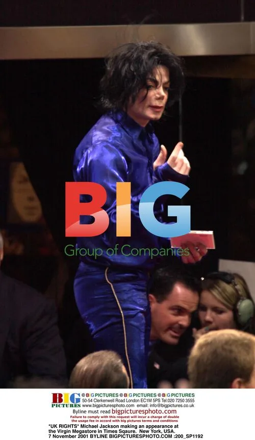 Michael Jackson at Virgin Megastore, NYC