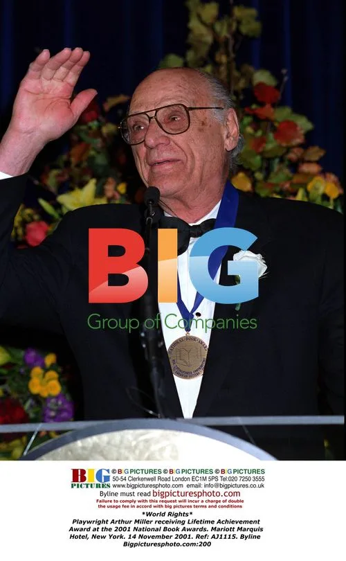 Arthur Miller Receives Lifetime Achievement Award