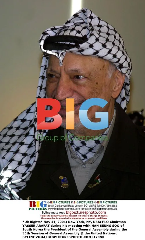 Yasser Arafat meets with Han Seung Soo at UN