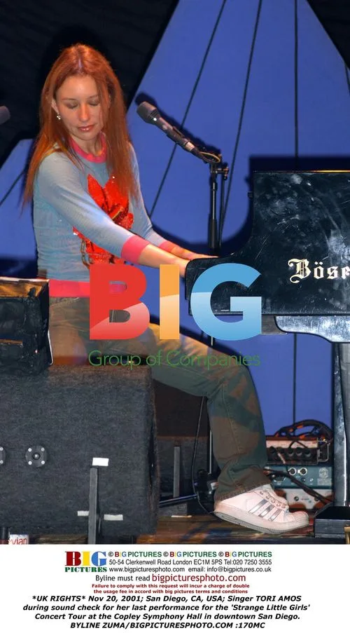 TORI AMOS during sound check for 'Strange Little Girls' tour