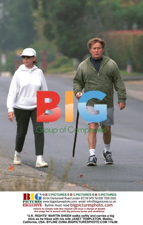 Martin Sheen hikes with wife Janet Templeton