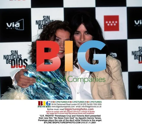 Penélope Cruz and Victoria Abril present new film