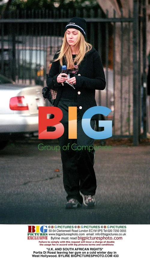 Portia Di Rossi Leaving Gym on Cold Day