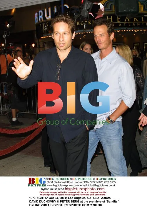 Duchovny and Berg at 'Bandits' Premiere