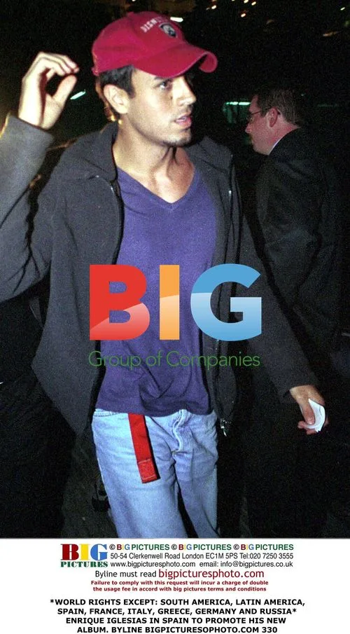 Enrique Iglesias Promoting New Album in Spain