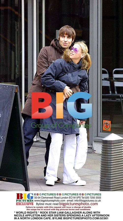Liam Gallagher and Nicole Appleton in North London Cafe