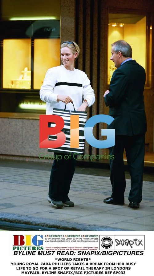 Zara Phillips Shopping in Mayfair