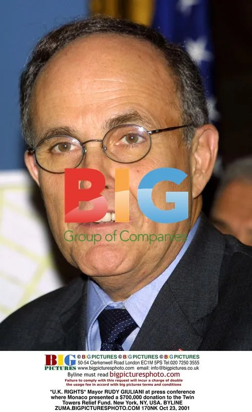 Mayor GIULIANI accepts $700K donation