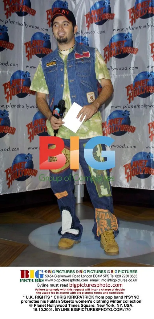 Chris Kirkpatrick promotes FuMan Skeeto collection