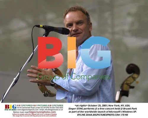 Sting performs at Windows XP launch in NYC