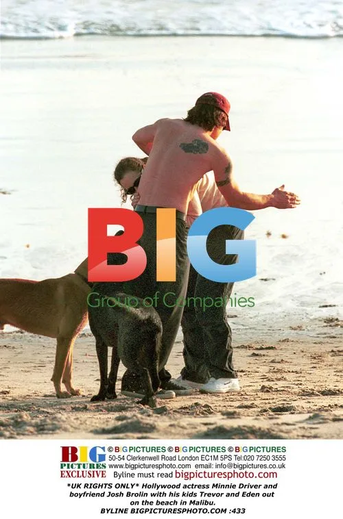 Minnie Driver and Josh Brolin at Malibu Beach