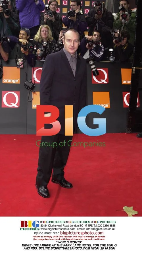 Midge Ure Arrives at 2001 Q Awards