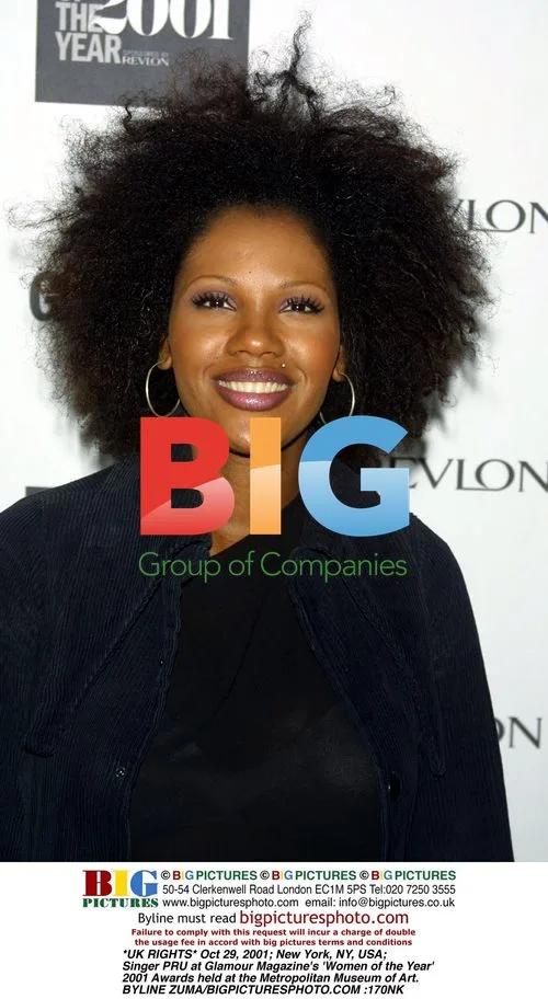 Singer PRU at Glamour 'Women of the Year' 2001