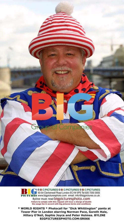 "Dick Whittington" Panto Photocall at Tower Pier