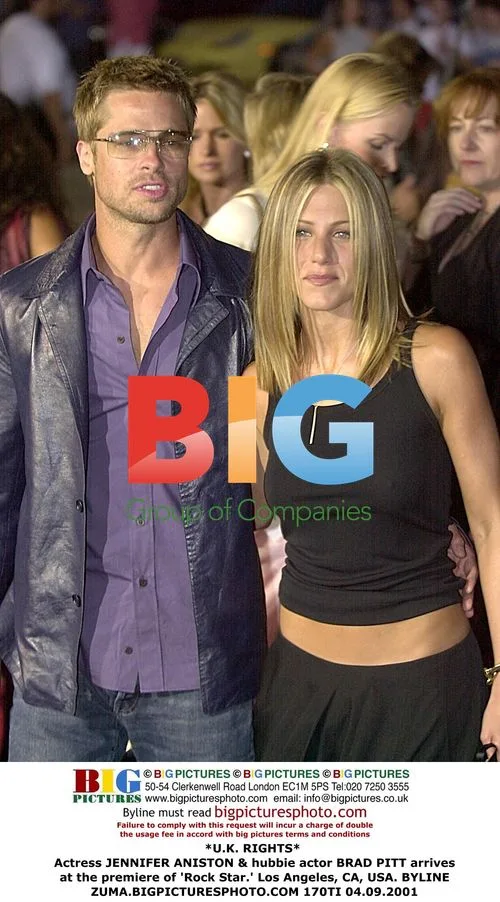 JENNIFER ANISTON & BRAD PITT at 'Rock Star' premiere