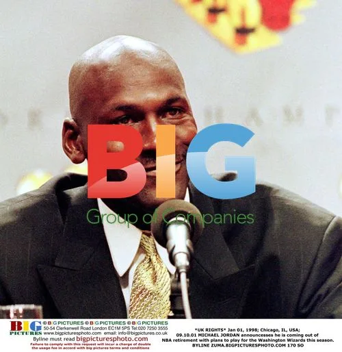 Michael Jordan Announces NBA Return