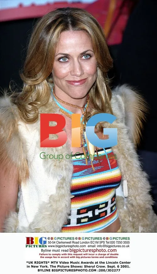 Sheryl Crow at 2001 MTV VMAs