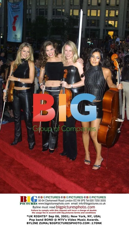 BOND @ MTV's Video Music Awards