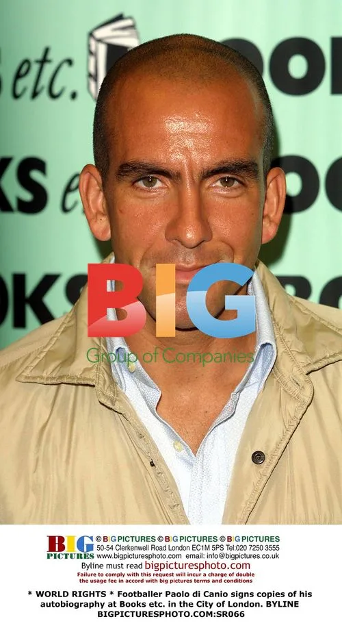 Paolo di Canio signs autobiography at Books etc.