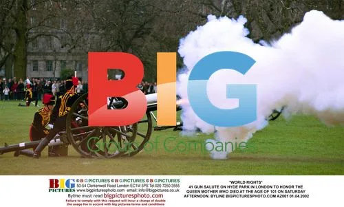 41 Gun Salute for Queen Mother in London