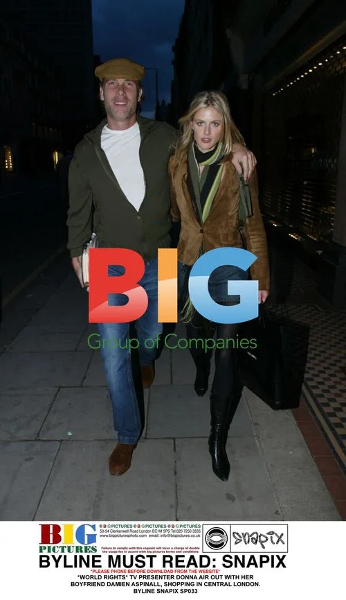 TV Presenter Donna Air Shopping in London
