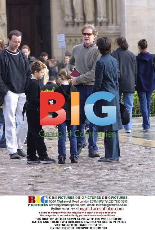 Kevin Kline and Family Visit Notre Dame in Paris