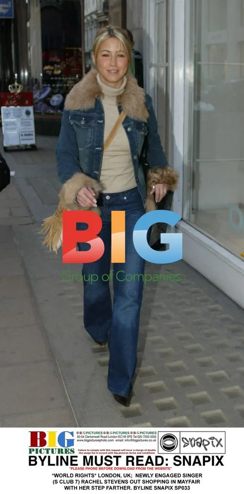 RACHEL STEVENS Engaged Singer Shopping in London