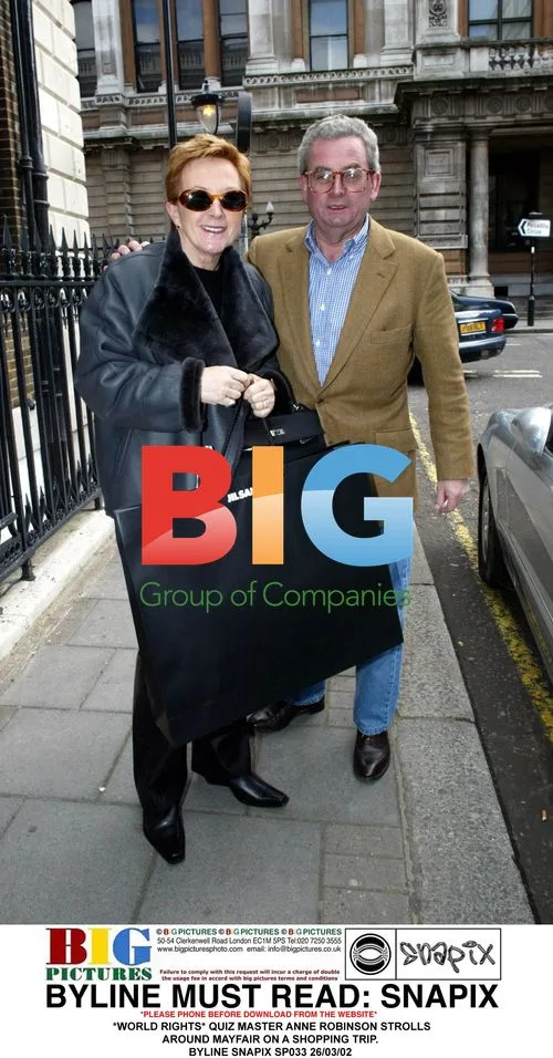 Anne Robinson Shopping in Mayfair