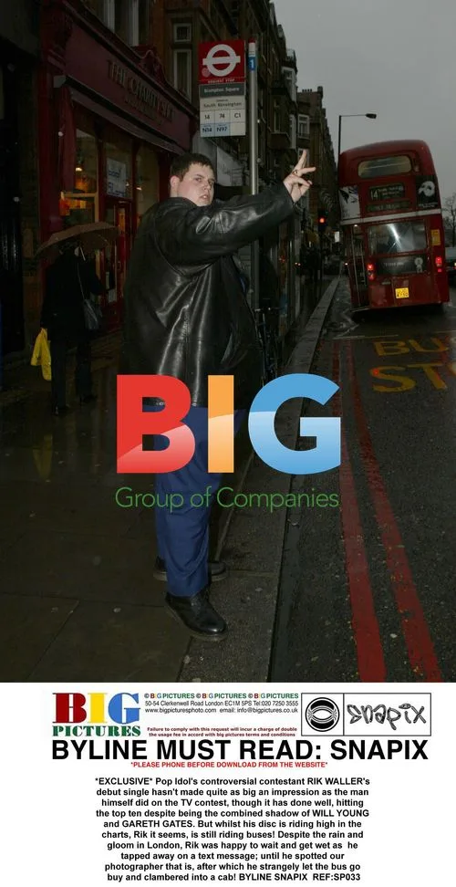 Pop Idol's RIK WALLER Spotted at Bus Stop in London
