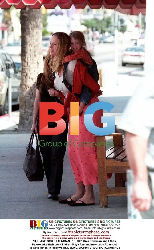 Uma Thurman and Ethan Hawke out for lunch with kids