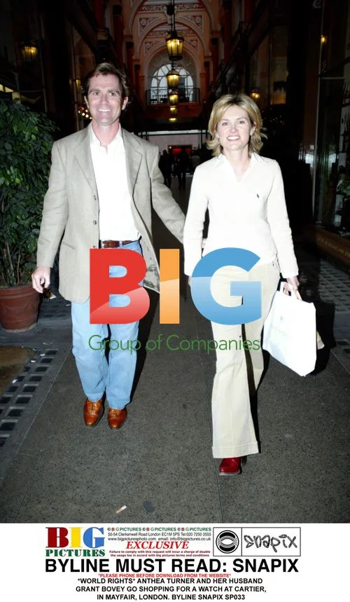 Anthea Turner and Grant Bovey Shop at Cartier
