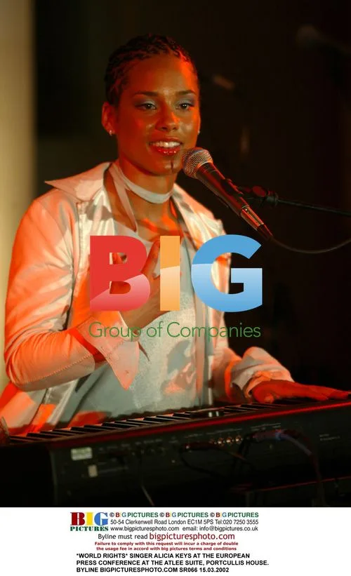 Alicia Keys at European Press Conference