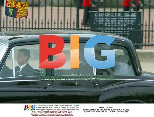 Queen Mother Returns to Buckingham Palace