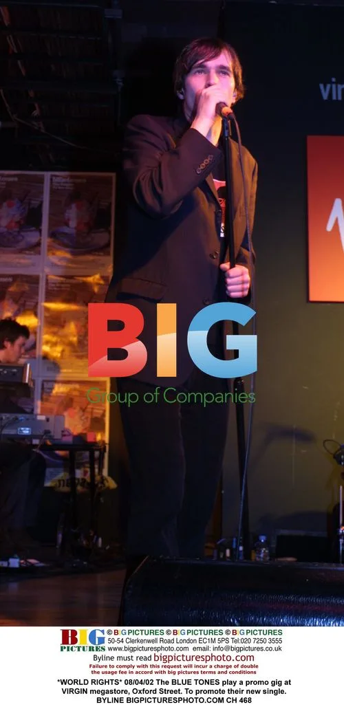 The BLUE TONES play promo gig at VIRGIN megastore