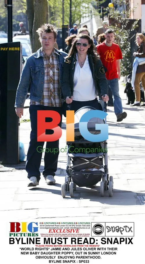 Jamie and Jules Oliver with baby Poppy