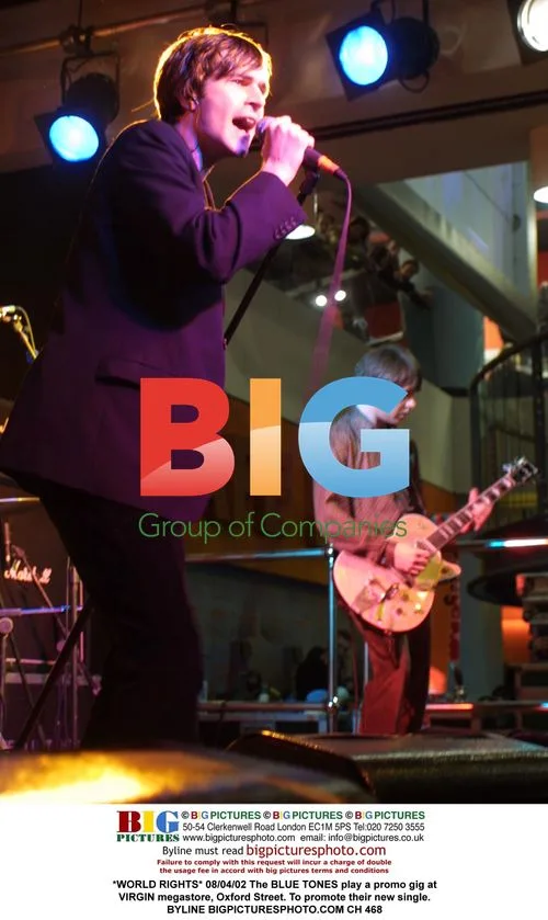 BLUE TONES promo gig at VIRGIN megastore