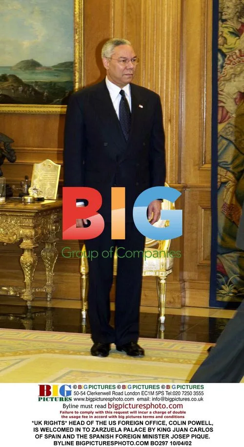 Colin Powell Welcomed to Zarzuela Palace