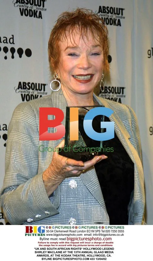 Shirley MacLaine at the 13th Annual GLAAD Media Awards