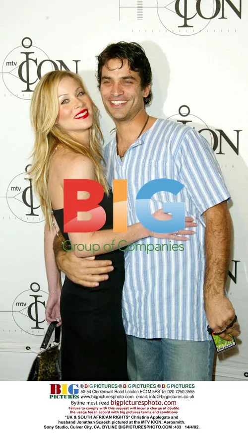 Christina Applegate and Jonathan Scaech at MTV ICON