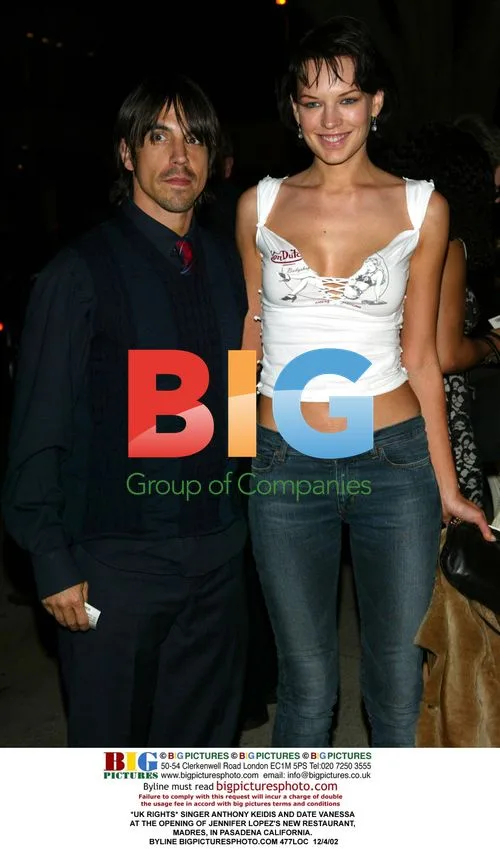 Anthony Keidis and Vanessa at Jennifer Lopez's Restaurant