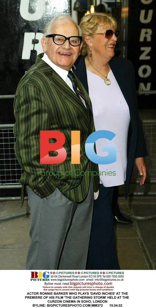 Ronnie Barker at "The Gathering Storm" Premiere