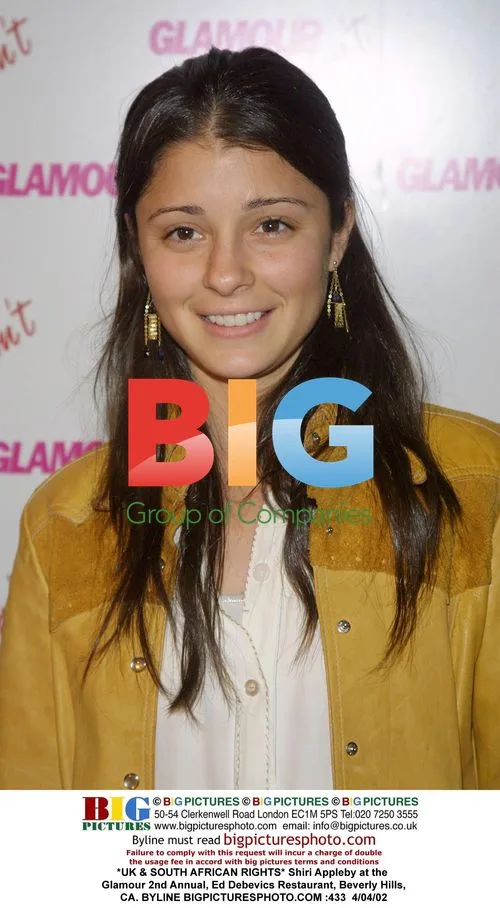 Shiri Appleby at Glamour 2nd Annual