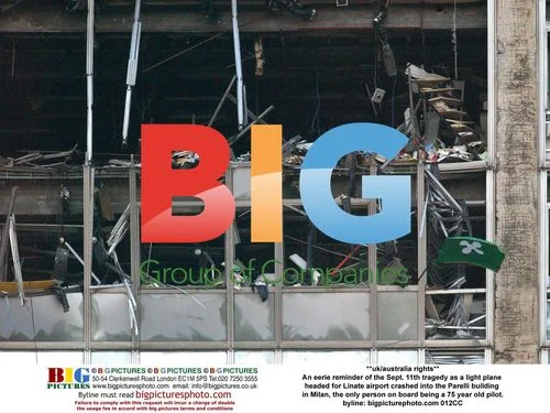 Plane Crash into Pirelli Building in Milan