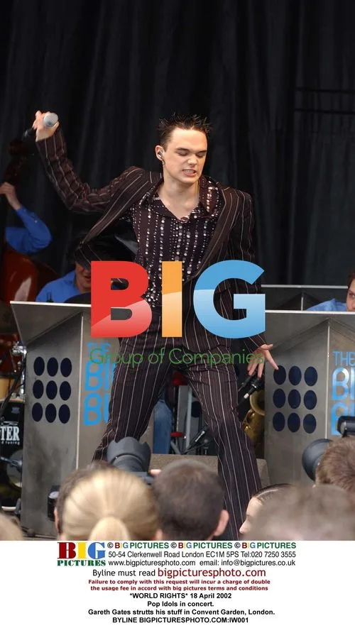Pop Idol Gareth Gates Performs in London