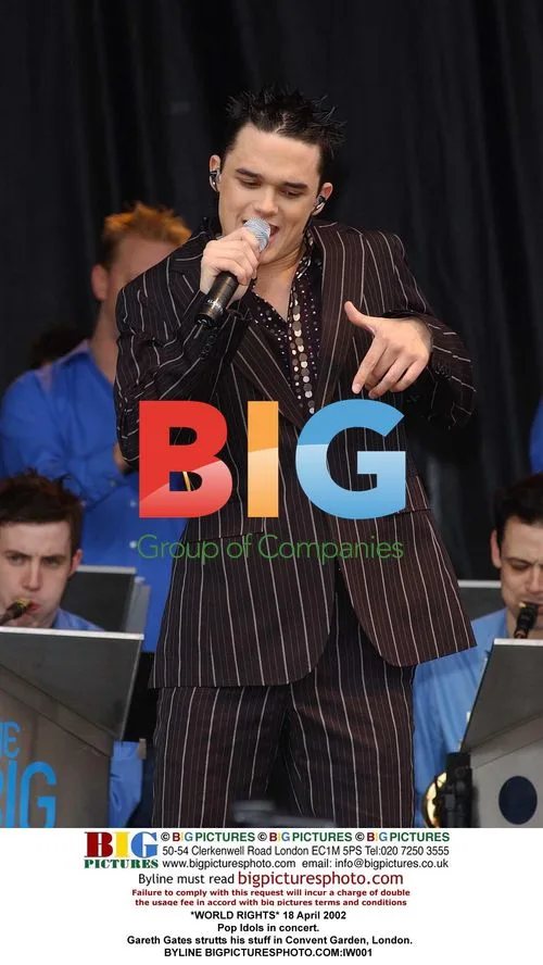 Pop Idol Gareth Gates Performs