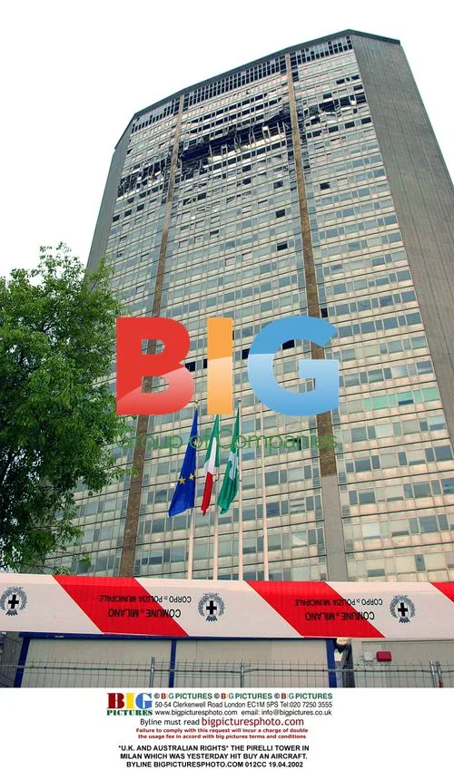 Pirelli Tower Plane Crash in Milan