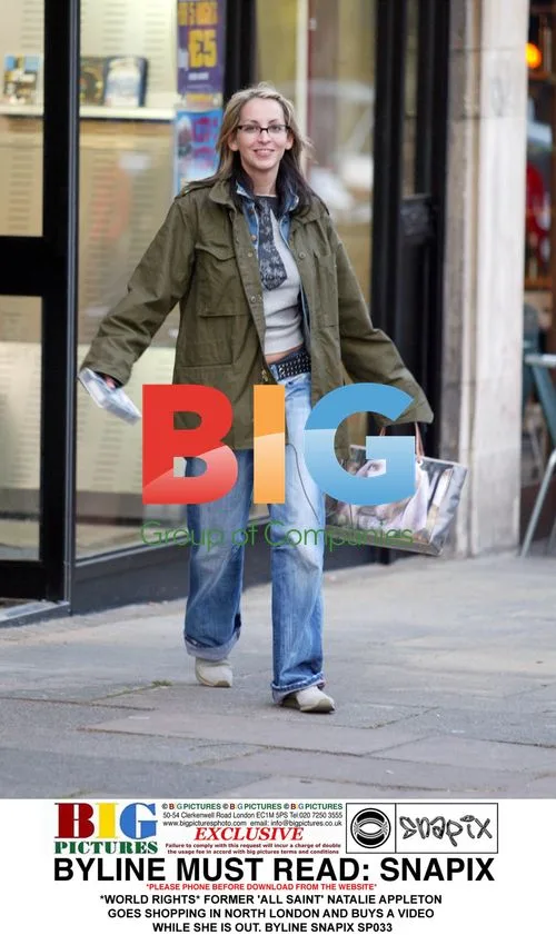 Natalie Appleton Shopping in North London